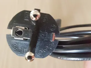 Cabo Corrente Hama C13 1.5m