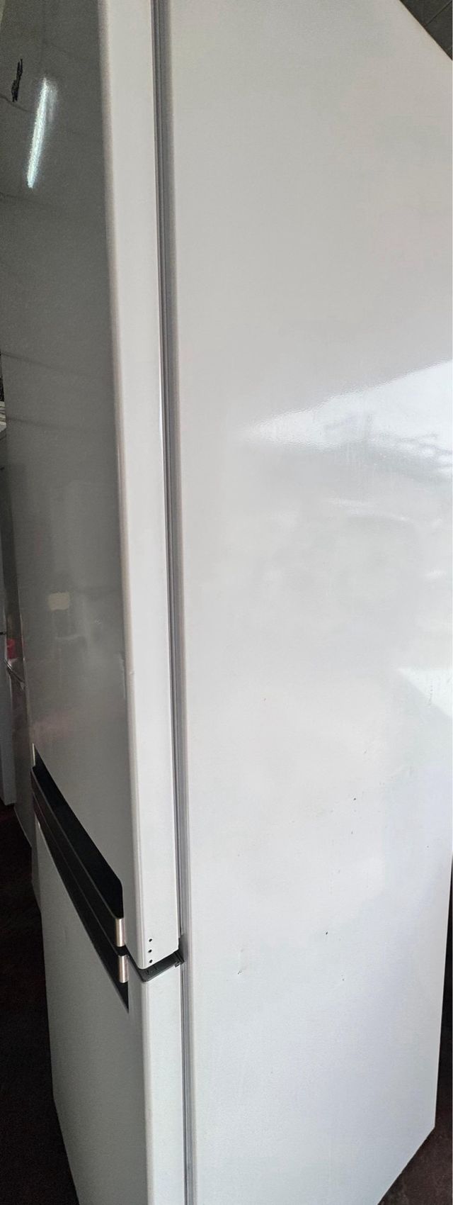 FRIGORÍFICO COMBI NO FROST WHIRPOOL EN BLANCO