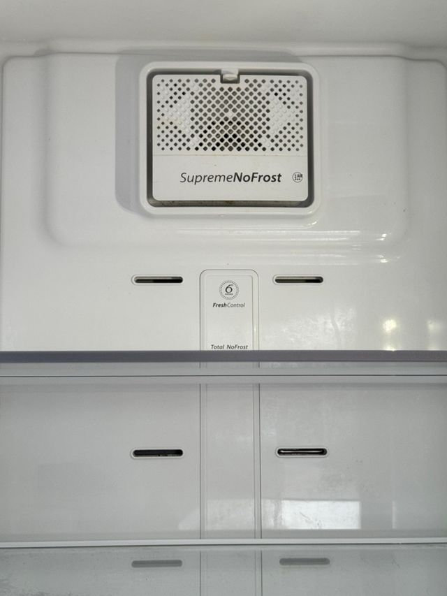 FRIGORÍFICO COMBI NO FROST WHIRPOOL EN BLANCO