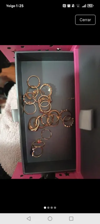 Juego de collar y pendientes y anillos