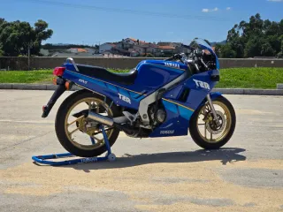 Yamaha TZR 125 88" Azul e Dourado