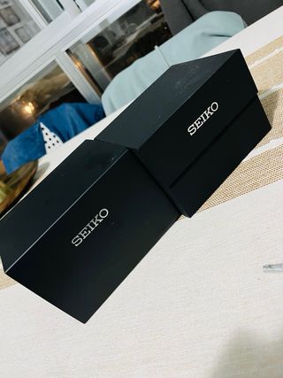 Reloj Seiko Solar 100m Azul y Plateado