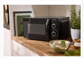 Microondas SILVERCREST Negro 700W