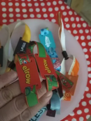 Pulseras Elrow y Tables