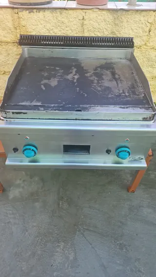 Plancha de gas industrial