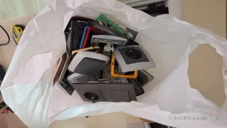 Lote variado de artículos eléctricos