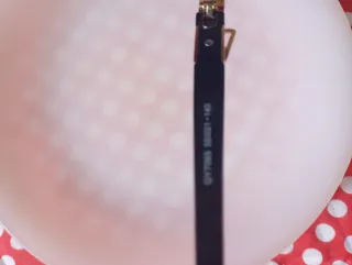 Gafas de sol doradas y marrones