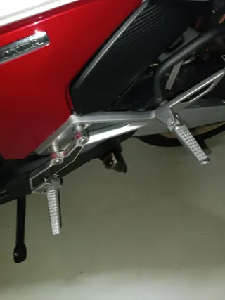 Estriberas Honda Integra conductor