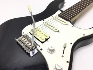 guitarra electrica yamaha pacifica 012