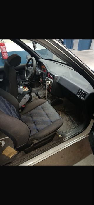 Peugeot 106 XS 1.6 90 cv