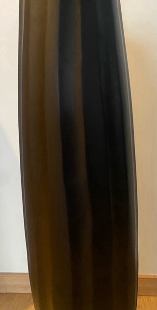 Jarrón alto negro para suelo