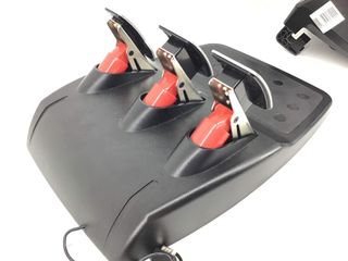 volante pc logitech g27g27 racing wheel + pedal & shift