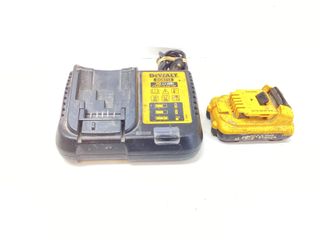 taladro a bateria dewalt dcd710