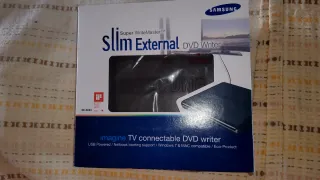 Grabadora DVD Externa Samsung SE-S084 Slim
