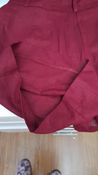 Bermuda Talla 40 Granate