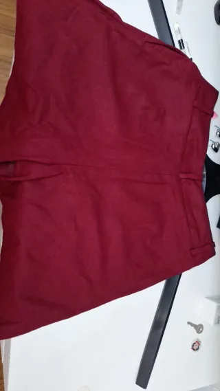 Bermuda Talla 40 Granate