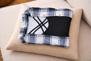 Camisola tipo camisa aberta com top integrado