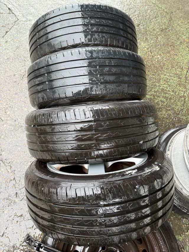 Llantas Seat Leon MK1 16” 205/55R16 con gomas