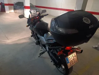 Kawasaki Z750S Negra