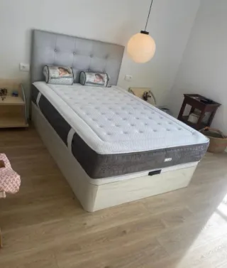 Canapés e materassi nuovi