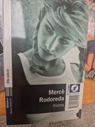 Colección de libros en valenciano