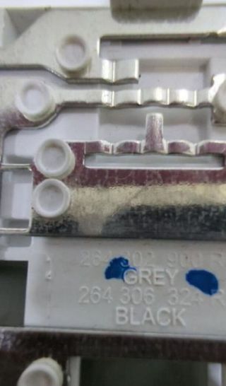 Luz interior dacia 158319 264306324r duster (hm_)