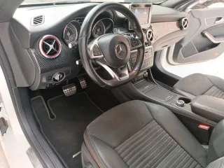 MERCEDES CLA 200 AMG LINE Automatico