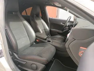 MERCEDES CLA 200 AMG LINE Automatico