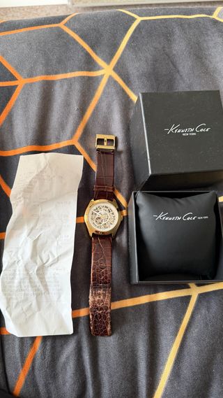 Reloj Kenneth Cole Automático Esqueleto Dorado