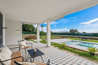 Chalet en venta en La Algoda - Matola - El Pla en Elche