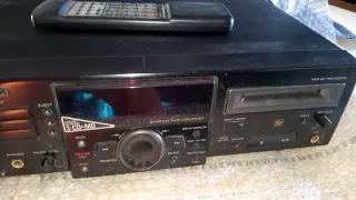 Reproductor 3 CDs música y Minidisk