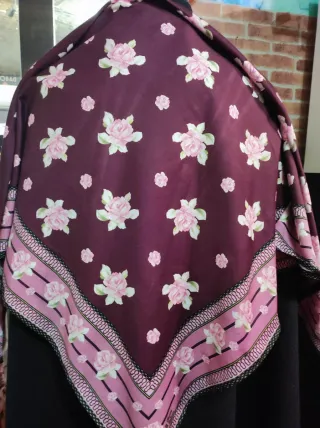 Falda huertana con pañoleta de regalo