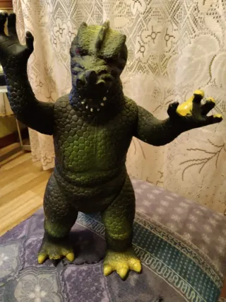 Muñeco Monstruo Verde Godzilla