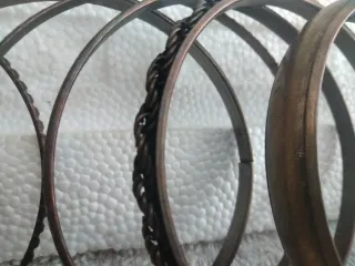 Lote 8 pulseras latón