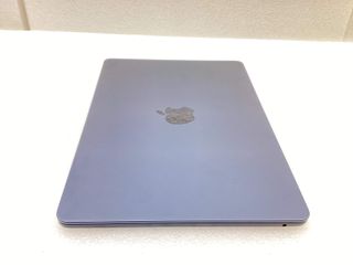 portatil apple apple macbook air m4 10-core 4.4 13 (8gpu) (2025) (a3240)