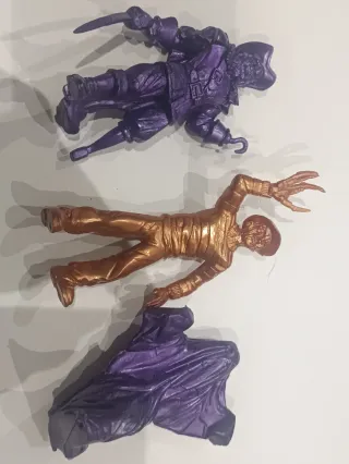 Figuras de colección Yolanda supermonstruos