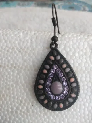 Pendientes vintage morados y plateados 2 pares