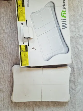 Nintendo Wii Fit Plus