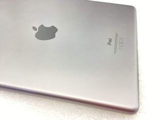 ipad apple ipad (6 gen) (wi-fi) (a1893) 128gb