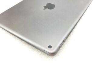 ipad apple ipad (6 gen) (wi-fi) (a1893) 128gb