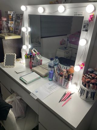 Tocador de Amazon Wolut