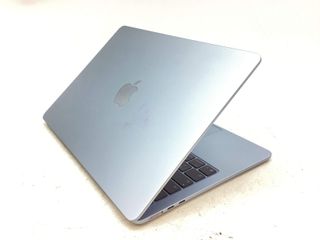 portatil apple apple macbook air m4 10-core 4.4 13 (8gpu) (2025) (a3240)