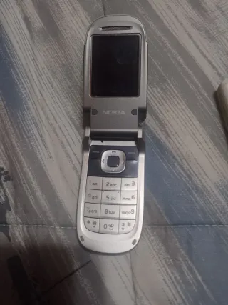 Pack de moviles Vintage. Alcatel,LG y Nokia.