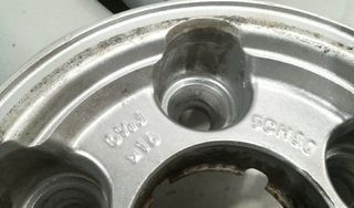 Renault 265724 8200023733 llanta laguna 3.0 v6 24v