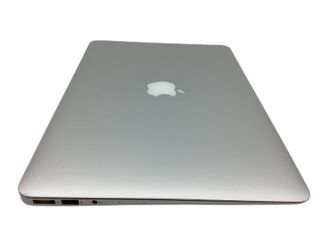 portatil apple apple macbook air core i5 1.3 13 (2013) (a1466)