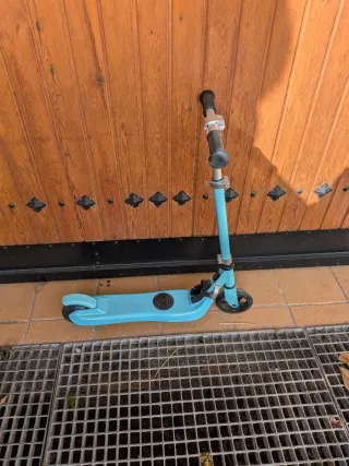 Patinete infantil azul