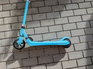 Patinete infantil azul