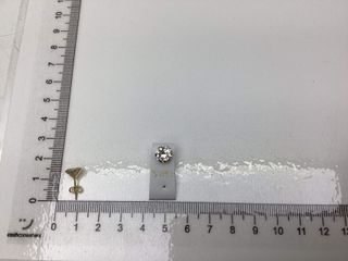 pendientes oro 18k con piedra con circonita