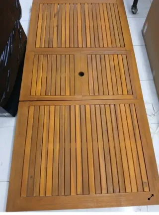 Tavolo da giardino estensibile in acacia per 6 persone