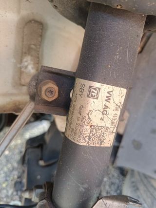 Amortiguador seat 1274326 2q0413031an ibiza (kj1)